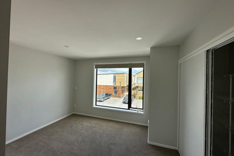 Photo of property in 4/23 Parson Lane, Papatoetoe, Auckland, 2025