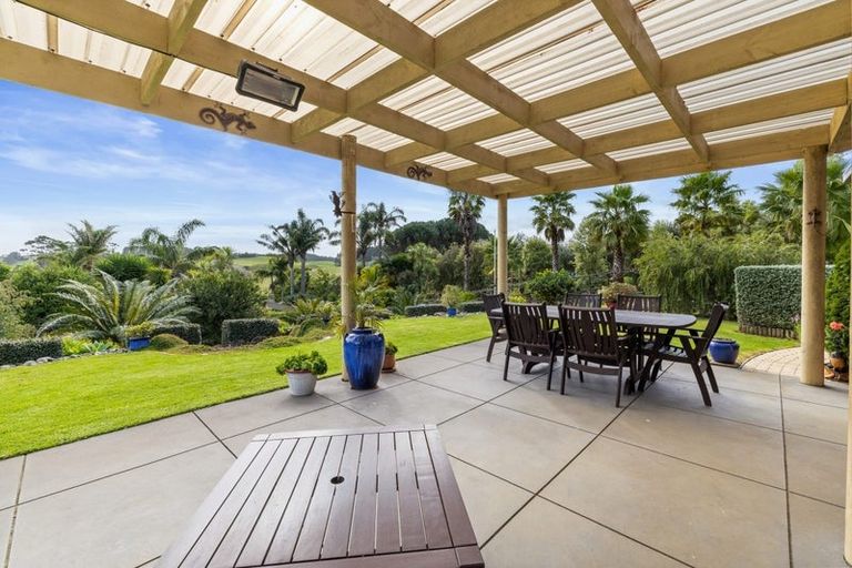 Photo of property in 98 River Drive, Kerikeri, 0294