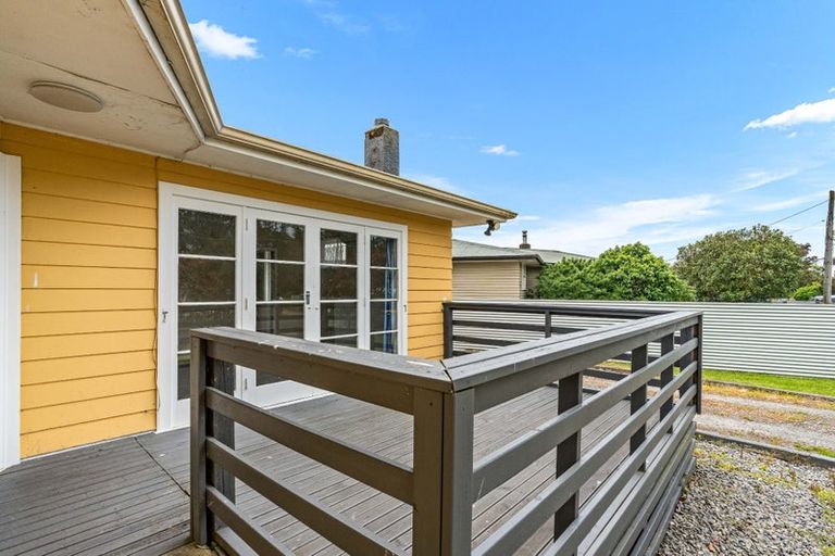 Photo of property in 11 River Road, Masterton, 5810
