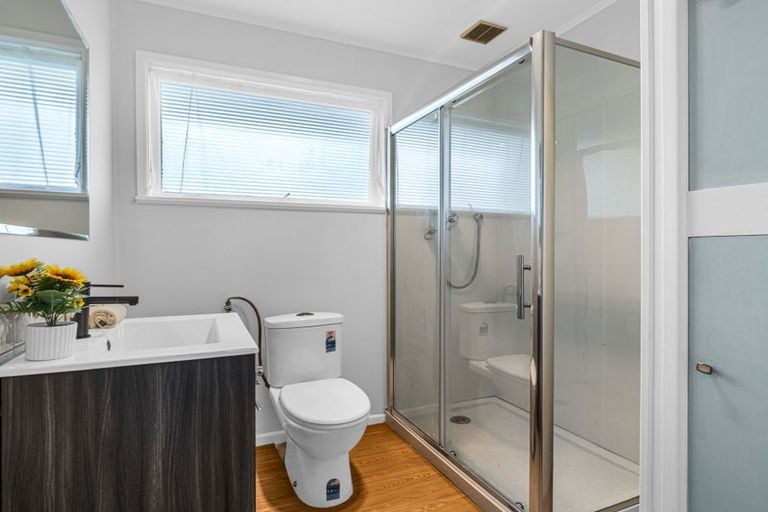 Photo of property in 1/60 Grove Road, Papakura, 2110