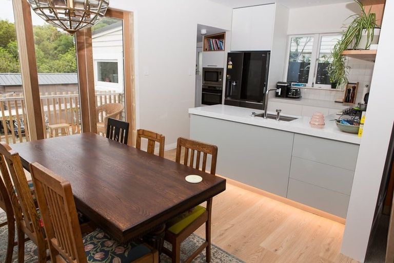 Photo of property in 38 Rothsay Road, Ngaio, Wellington, 6035