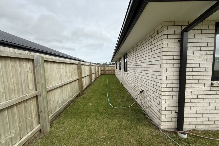 Photo of property in 19 Pitcaithly Street, Halswell, Christchurch, 8025