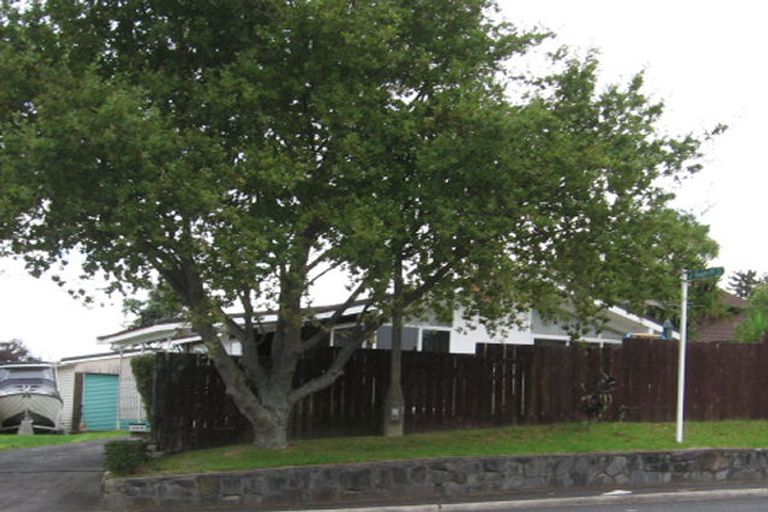 Photo of property in 349 Royal Road, Massey, Auckland, 0614