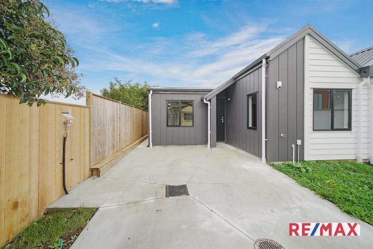 Photo of property in 33 Combat Street, Papakura, 2110