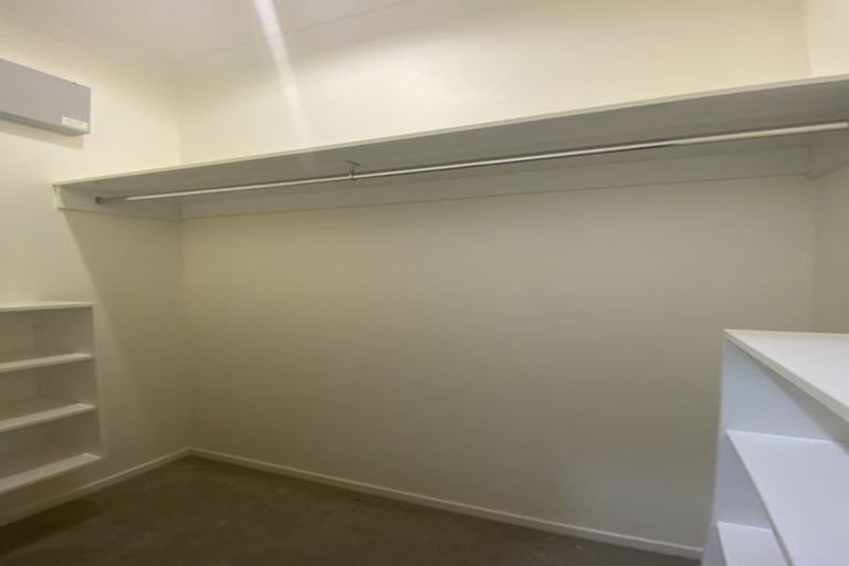 Photo of property in 18 Askerne Drive, Flat Bush, Auckland, 2016