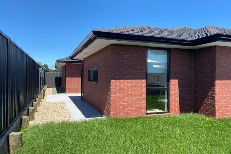 Photo of property in 12 Pioneer Crescent, Omokoroa, 3114