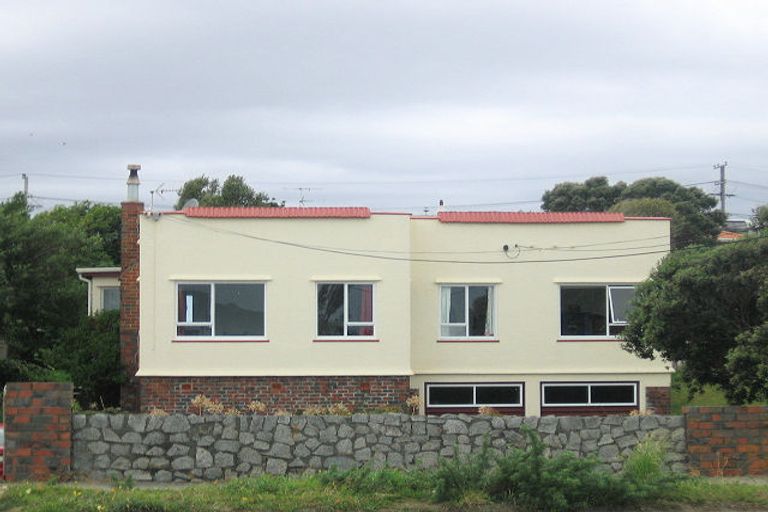 Photo of property in 67 Marine Parade, Paraparaumu Beach, Paraparaumu, 5032