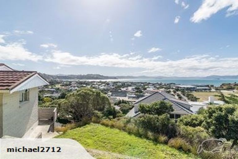 Photo of property in 39b Mantell Street, Seatoun, Wellington, 6022