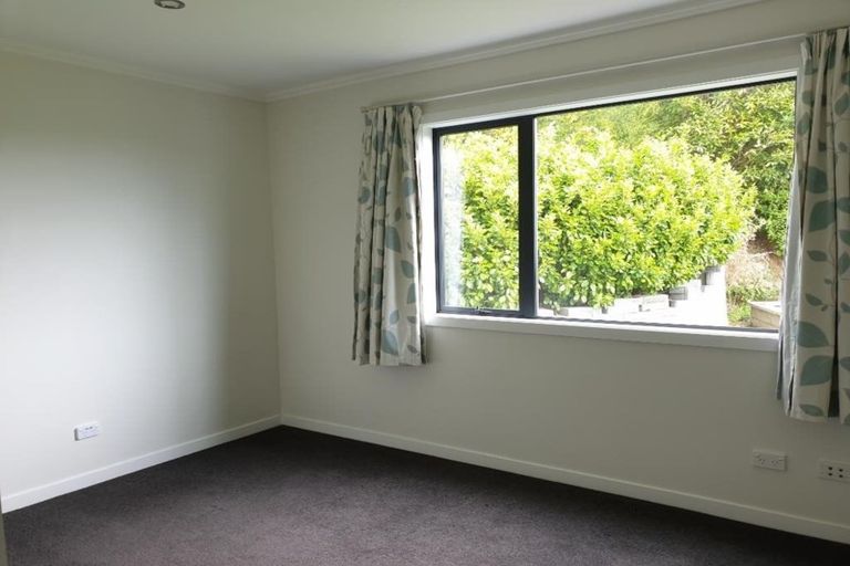 Photo of property in 20 Parkinson Close, Whitby, Porirua, 5024