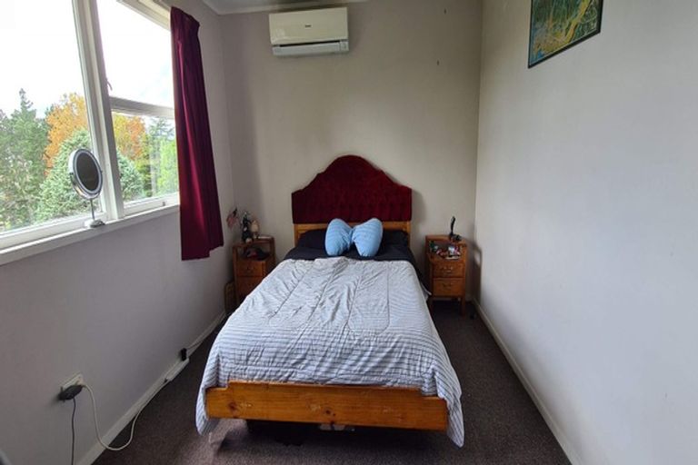 Photo of property in 14 View Street, Maungaturoto, 0520