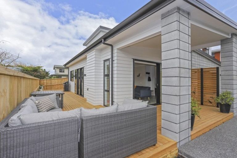 Photo of property in 121a Bellevue Road, Brookfield, Tauranga, 3110