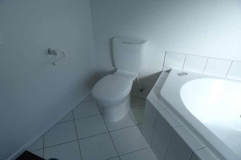 Photo of property in 1 Norwood Place, Johnsonville, Wellington, 6037