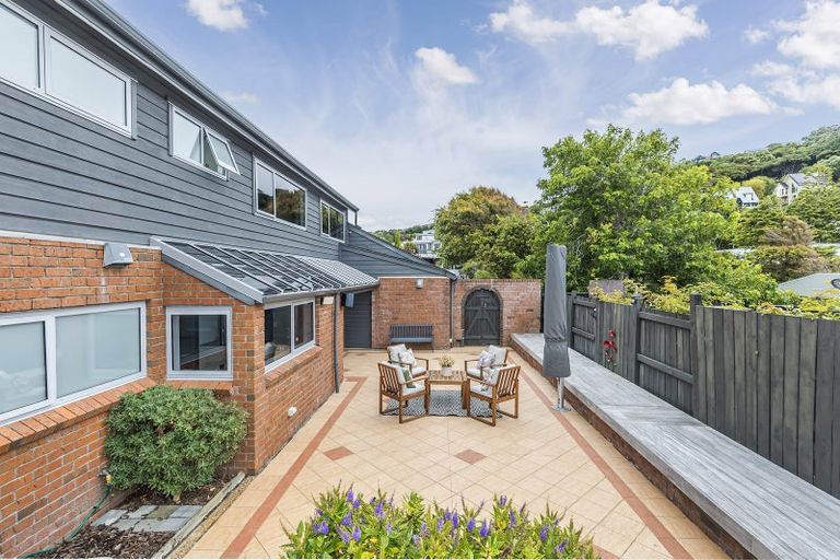 Photo of property in 170 Paremata Road, Paremata, Porirua, 5024