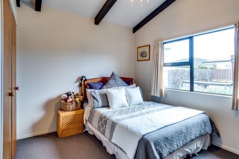 Photo of property in 42c Auckland Road, Greenmeadows, Napier, 4112