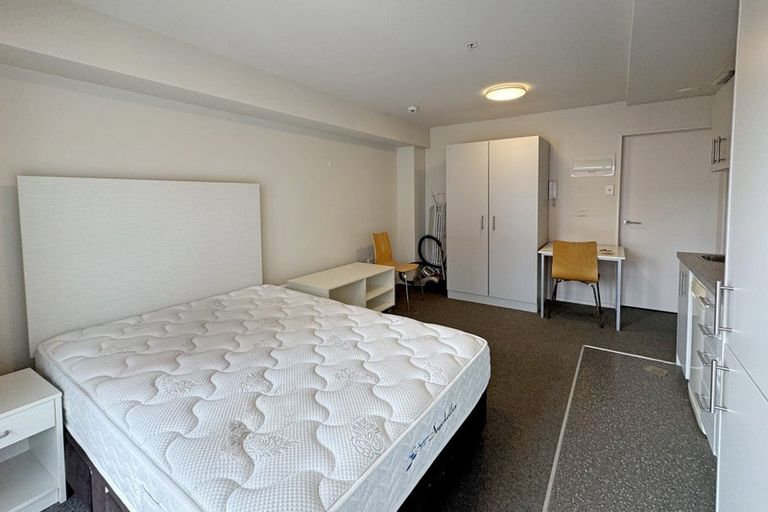Photo of property in The Peak Apartments, 1001/170 Taranaki Street, Te Aro, Wellington, 6011