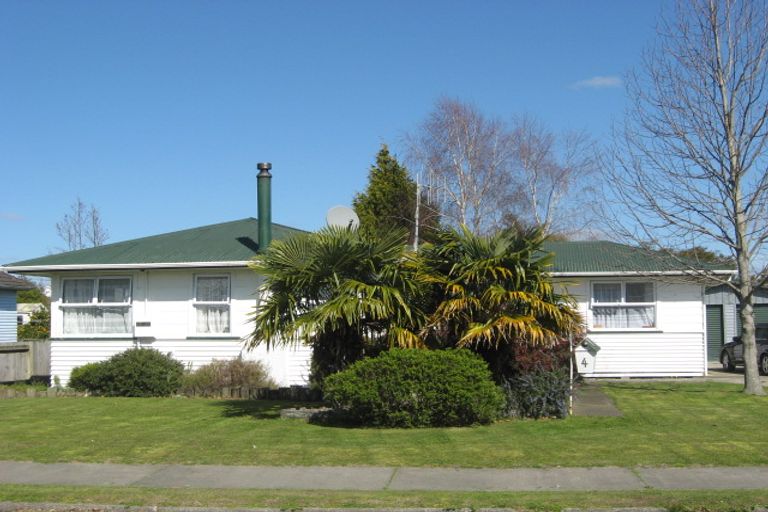 Photo of property in 4 Totara Street, Edgecumbe, 3120
