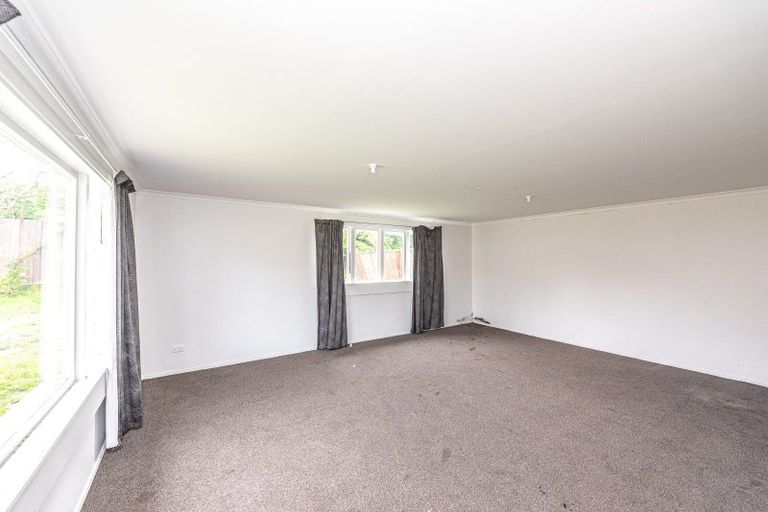 Photo of property in 19 Tongariro Street, Castlecliff, Whanganui, 4501