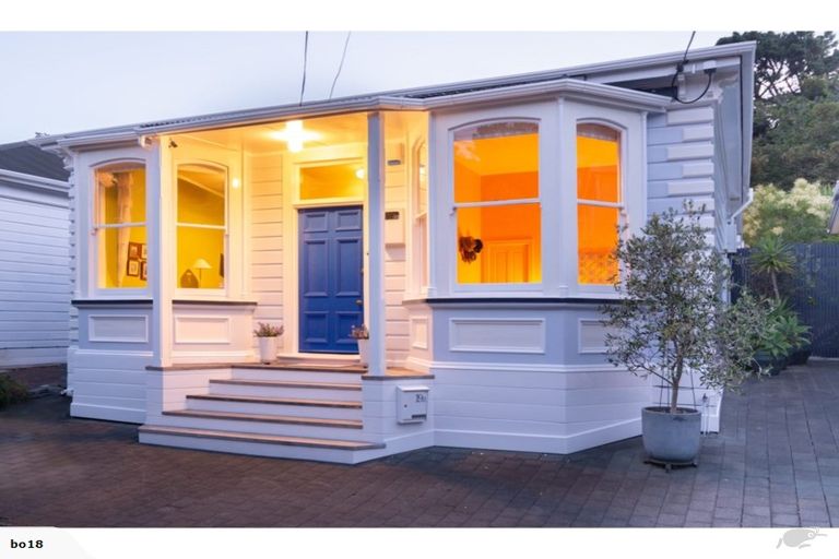 Photo of property in 19a Everton Terrace, Kelburn, Wellington, 6012