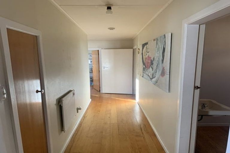 Photo of property in 46 Wellington Road, Paekakariki, 5034