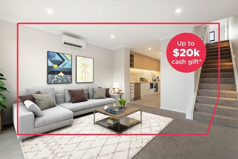 Photo of property in 33 Oyster Drive, Whenuapai, Auckland, 0618