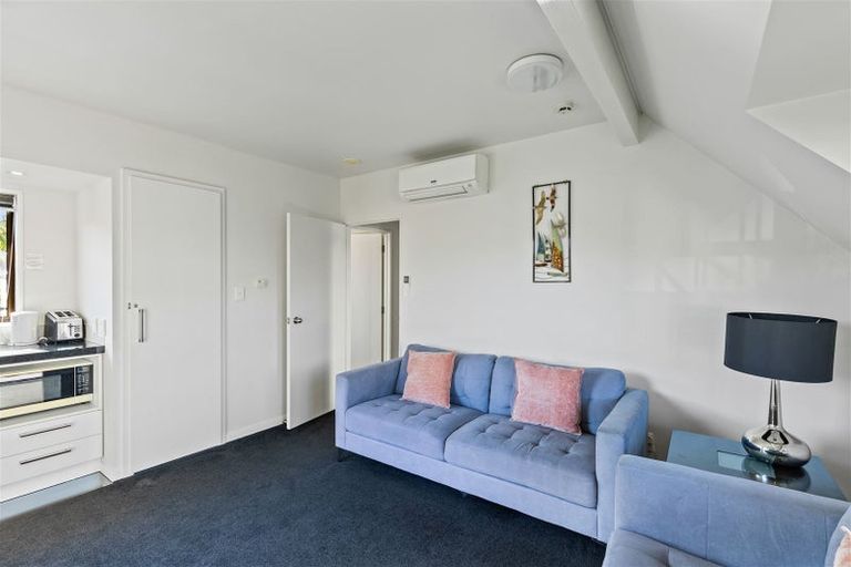 Photo of property in 4i Aubrey Street, Akaroa, 7520