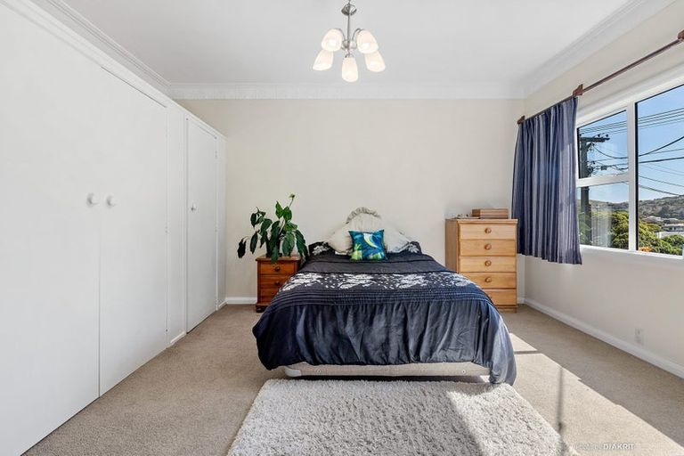 Photo of property in 1 Sim Street, Johnsonville, Wellington, 6037