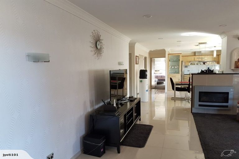 Photo of property in 465a Great South Road, Papatoetoe, Auckland, 2025