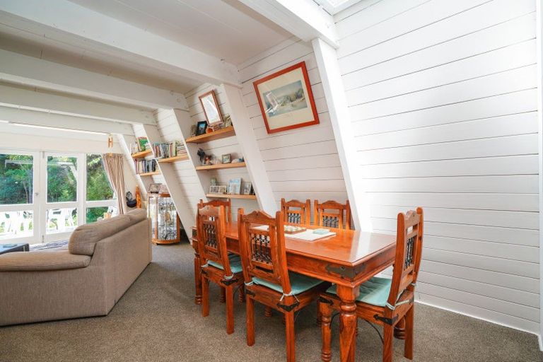 Photo of property in 30 Rakiura Parade, Otatara, Invercargill, 9879