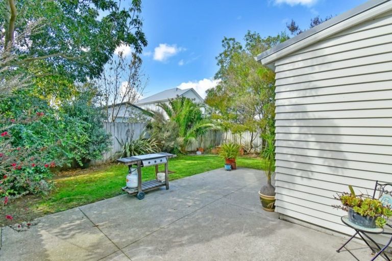 Photo of property in 11 Tarapiroe Avenue, Takanini, 2112