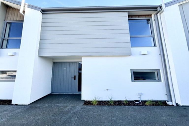 Photo of property in 69 Bampton Street, Shirley, Christchurch, 8061