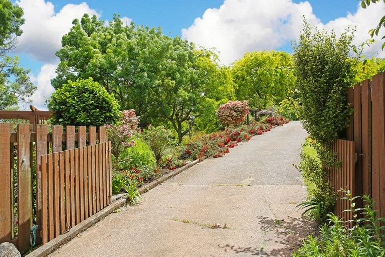 Photo of property in 139 Bombay Road, Bombay, 2675