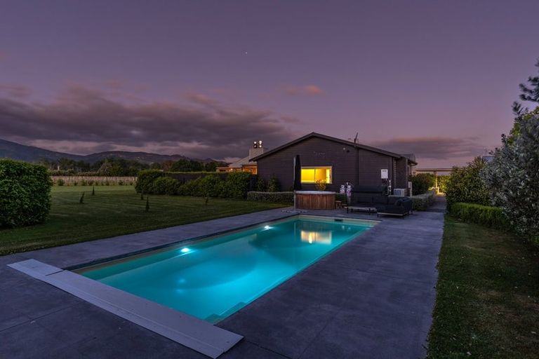 Photo of property in 90 Jeffries Road, Rapaura, Blenheim, 7273