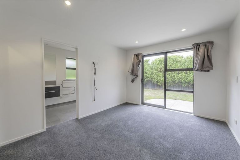 Photo of property in 3 Jefferson Close, Halswell, Christchurch, 8025