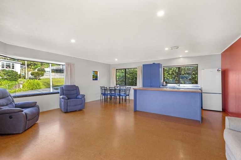Photo of property in 50 Lorenzen Bay Road, Raglan, 3225