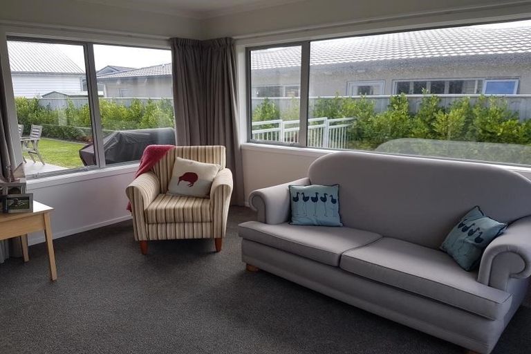 Photo of property in 56 Resolution Drive, Whitby, Porirua, 5024