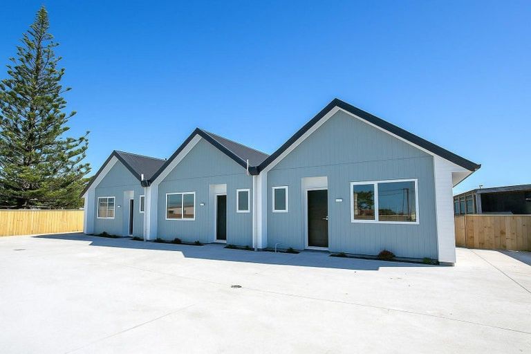 Photo of property in 9 Ruapehu Street, Castlecliff, Whanganui, 4501