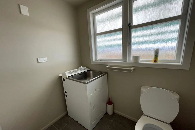 Photo of property in 65a Manuka Road, Bayview, Auckland, 0629