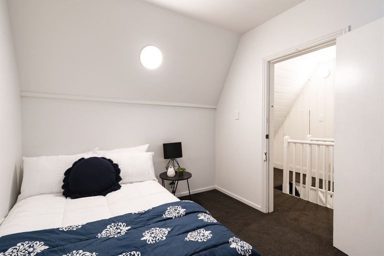 Photo of property in 50 Manor Place, Dunedin Central, Dunedin, 9016