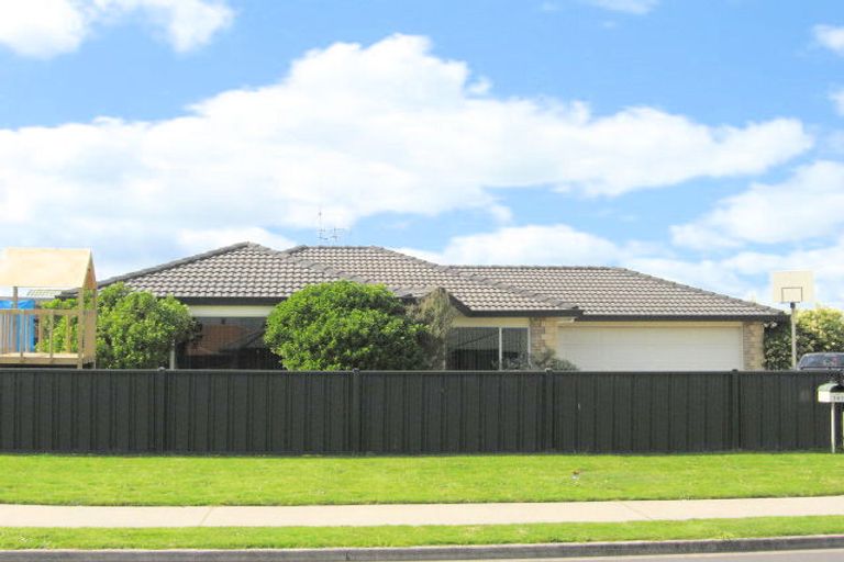 Photo of property in 141 Evans Road, Papamoa Beach, Papamoa, 3118