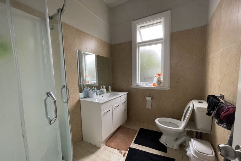 Photo of property in 47 Gresford Street, Edgeware, Christchurch, 8013