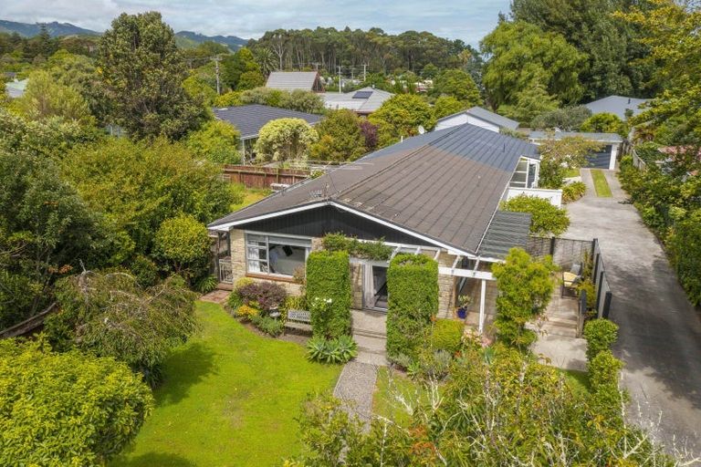 Photo of property in 210a Te Moana Road, Waikanae, 5036