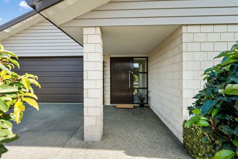 Photo of property in 10 Longspur Avenue, Wigram, Christchurch, 8025