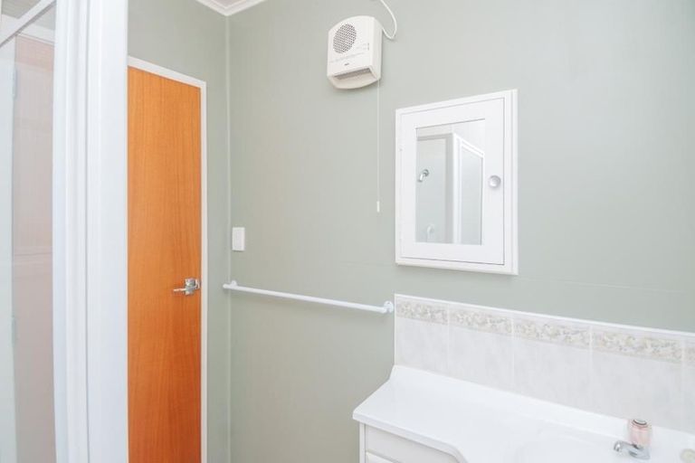 Photo of property in 6 Central Street, Whataupoko, Gisborne, 4010