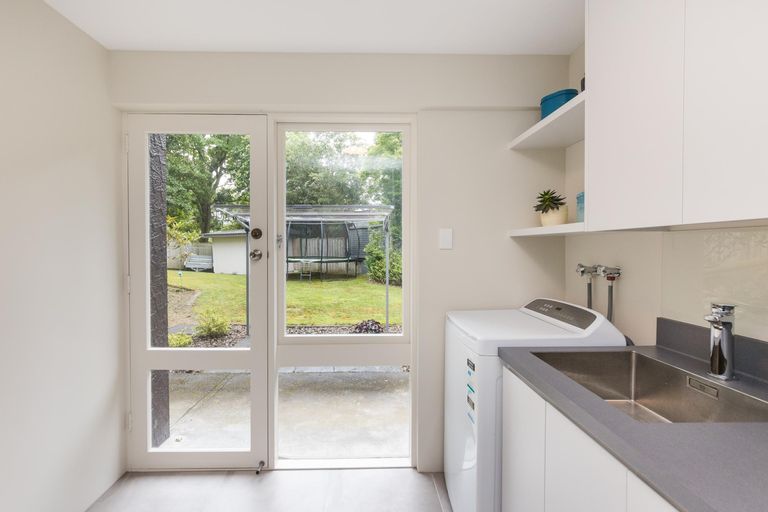 Photo of property in 14 Kensington Mews, Hokowhitu, Palmerston North, 4410