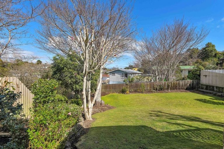 Photo of property in 10 Pembroke Street, Westown, New Plymouth, 4310