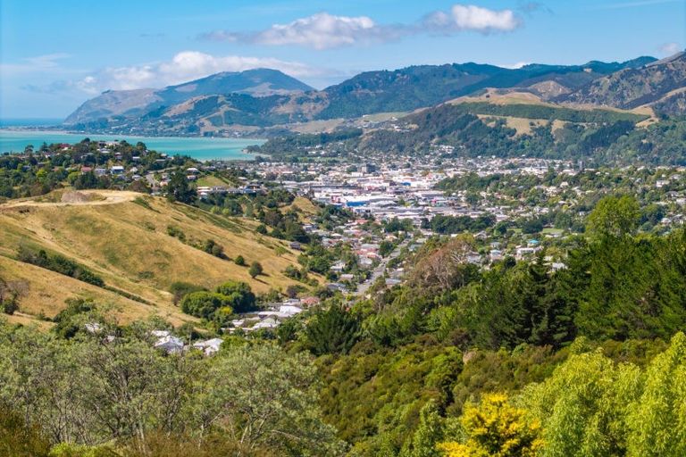 Photo of property in 325 Princes Drive, Britannia Heights, Nelson, 7010