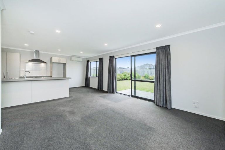 Photo of property in 27 Pakohe Street, Pegasus, 7612