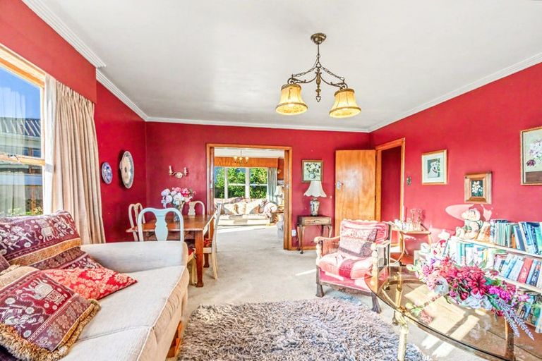 Photo of property in 20 West Way, Durie Hill, Whanganui, 4500