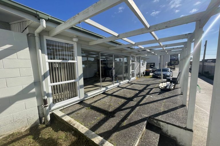 Photo of property in 94b Walmsley Road, Favona, Auckland, 2024