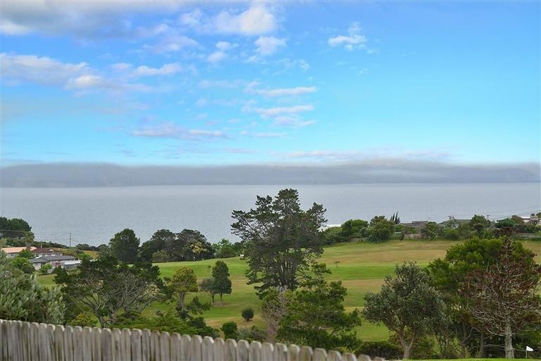 Photo of property in 50 Alec Craig Way, Gulf Harbour, Whangaparaoa, 0930